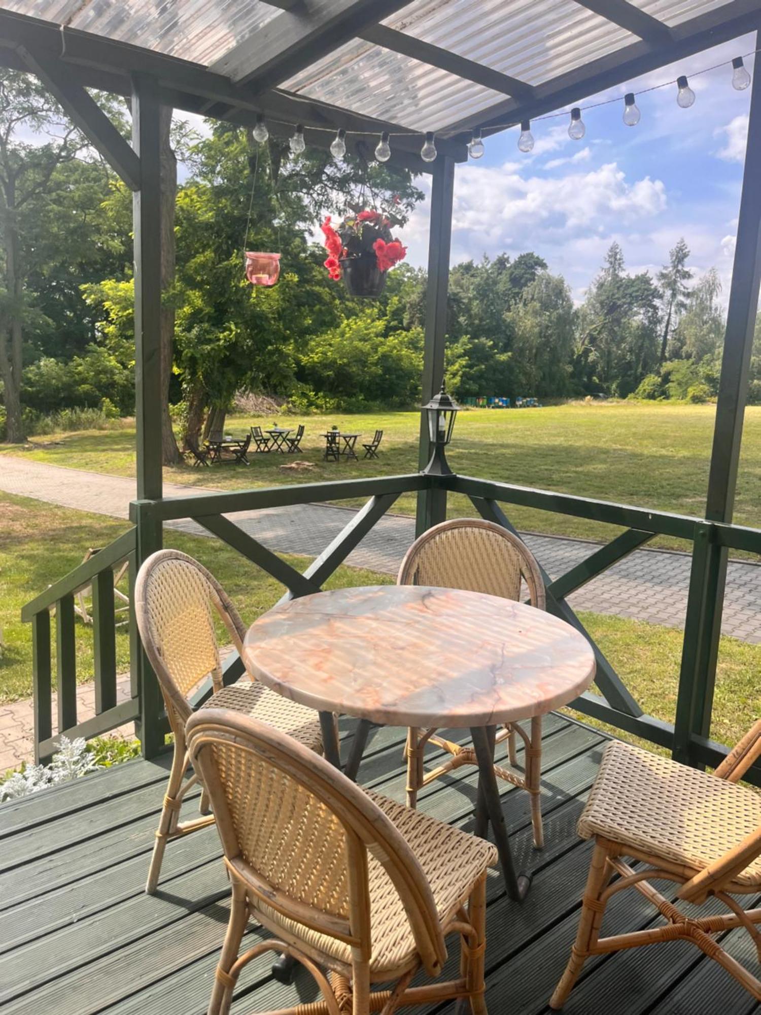 Hotel Radzewice 外观 照片